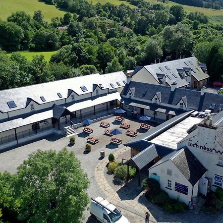 Loch Ness Bunk Inn Drumnadrochit Bagian luar foto