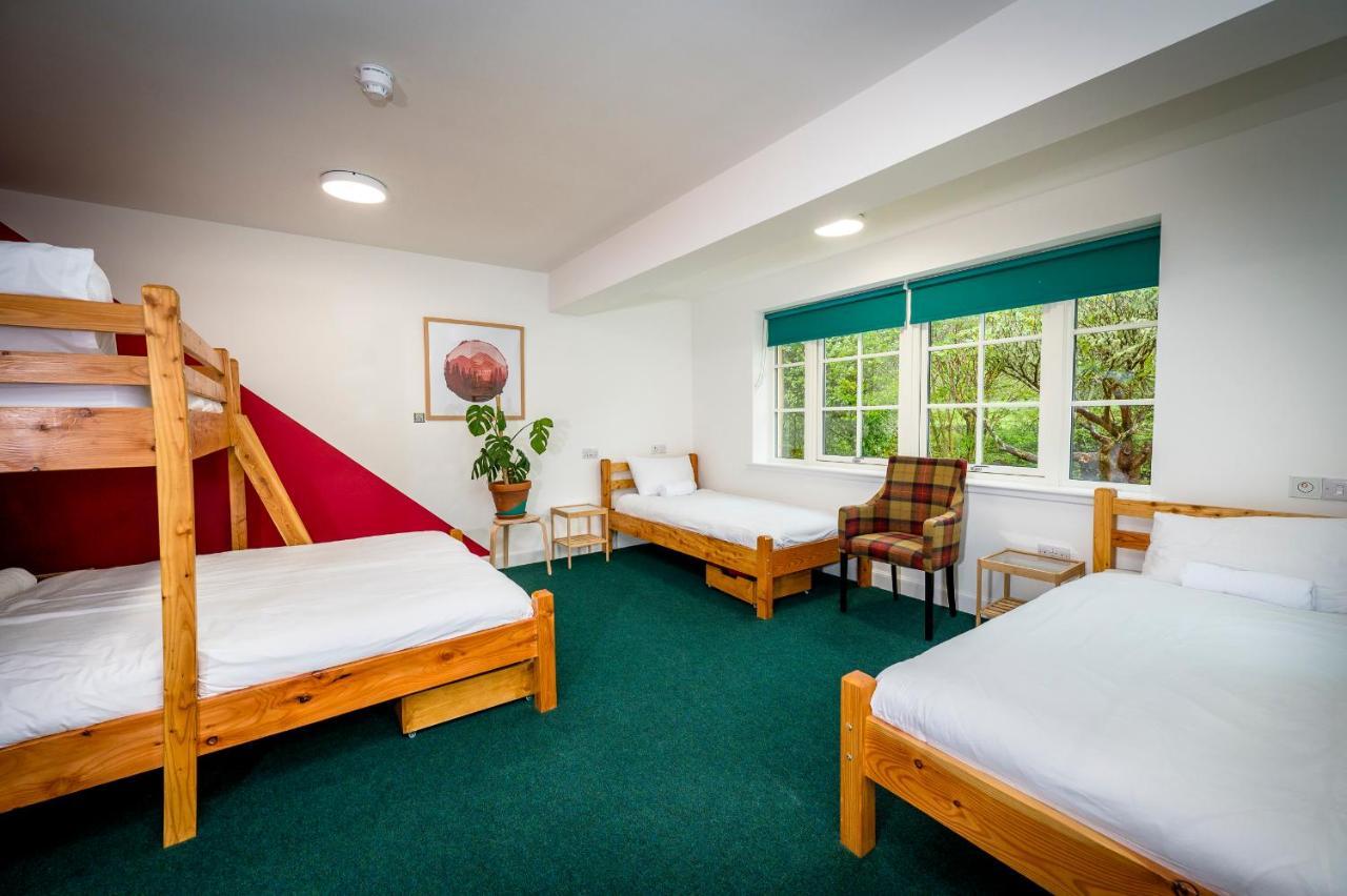 Loch Ness Bunk Inn Drumnadrochit Bagian luar foto