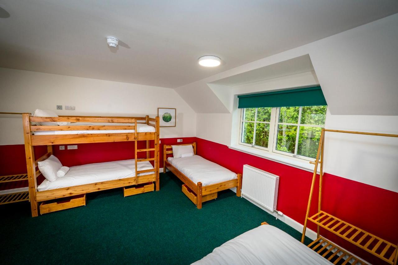 Loch Ness Bunk Inn Drumnadrochit Bagian luar foto