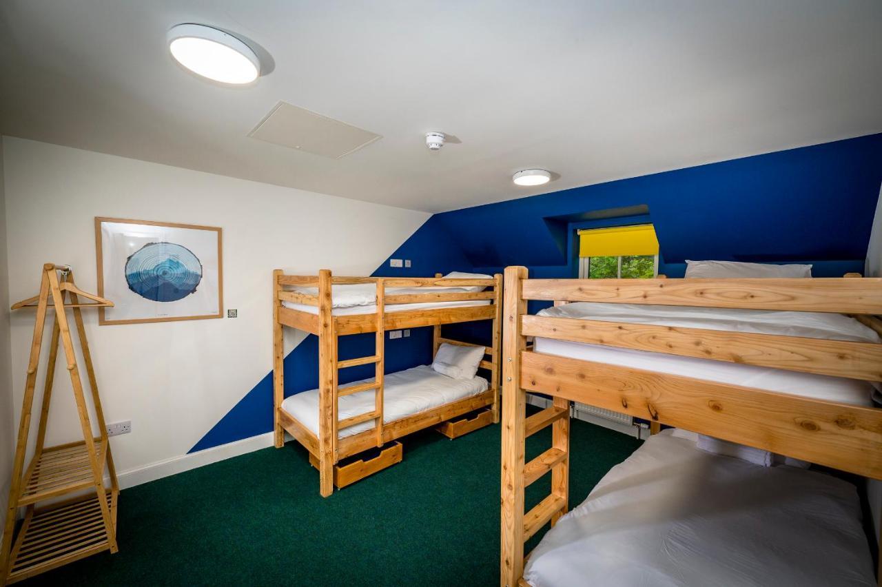 Loch Ness Bunk Inn Drumnadrochit Bagian luar foto