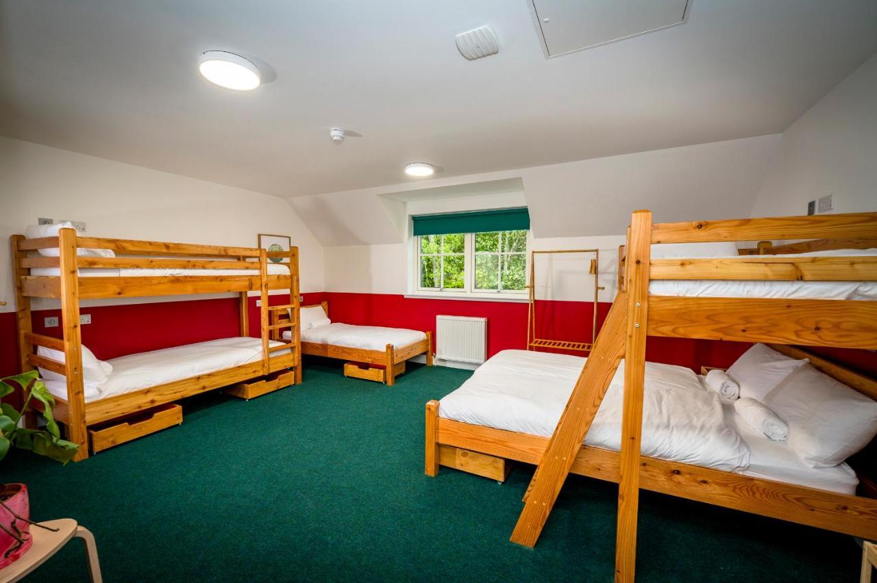 Loch Ness Bunk Inn Drumnadrochit Bagian luar foto