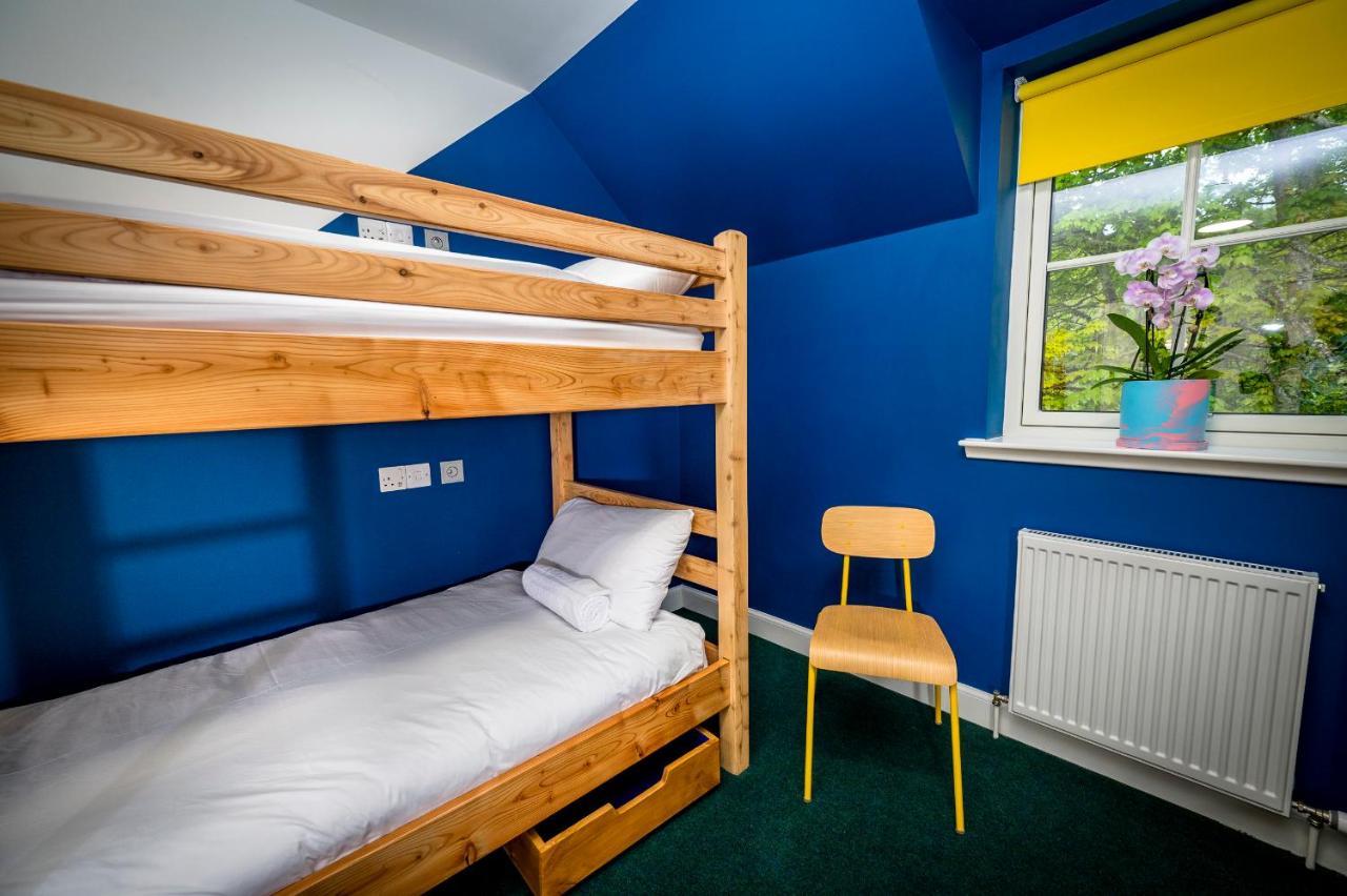Loch Ness Bunk Inn Drumnadrochit Bagian luar foto
