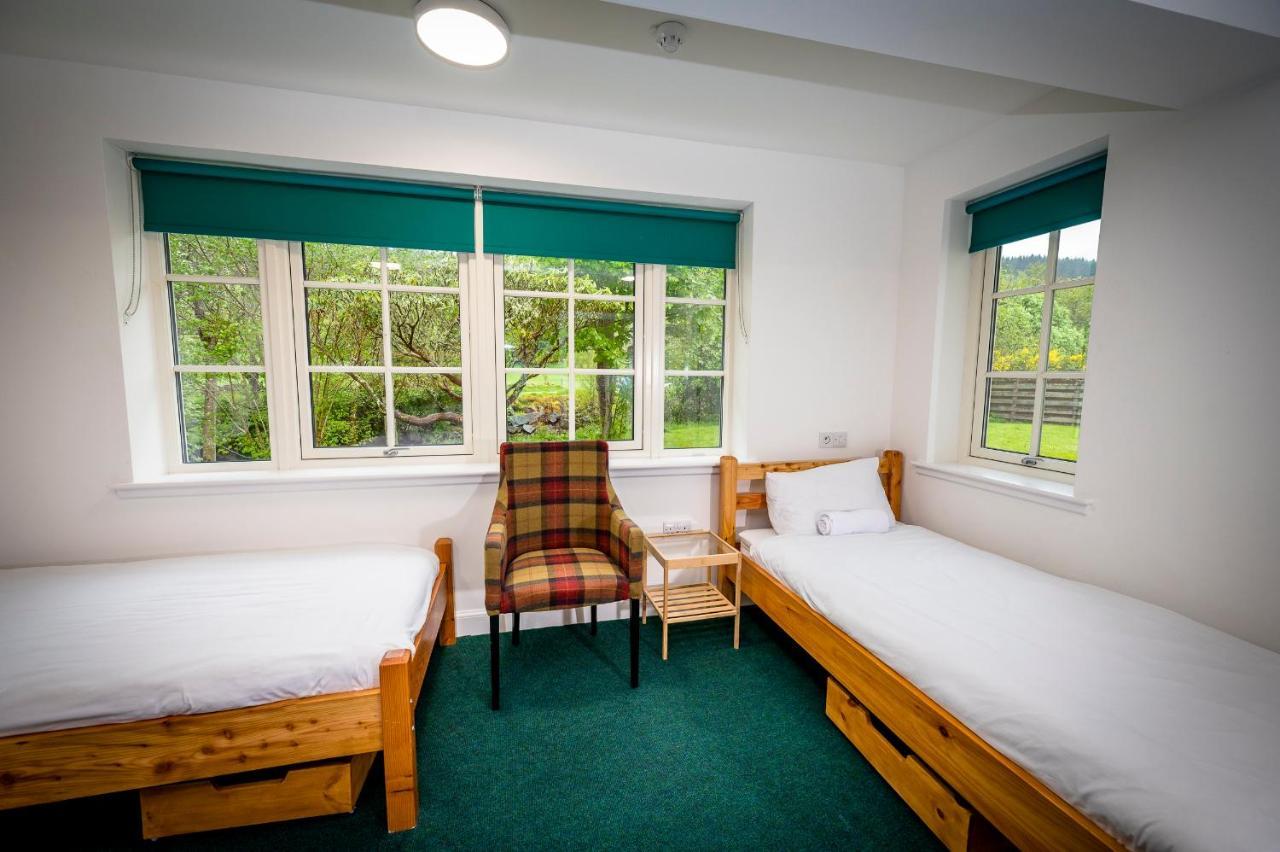 Loch Ness Bunk Inn Drumnadrochit Bagian luar foto